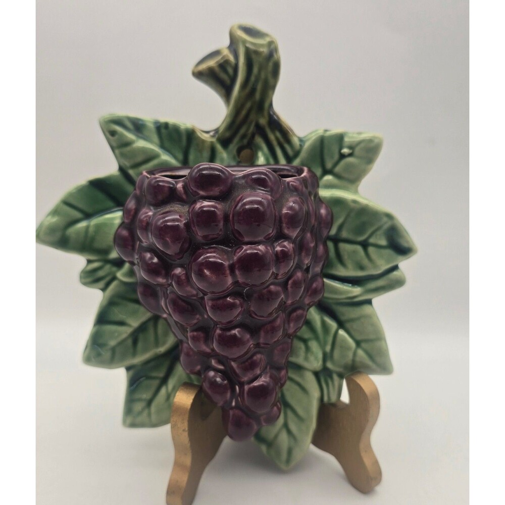 Vintage McCoy Grapes / Leaves Wall Pocket Pottery
